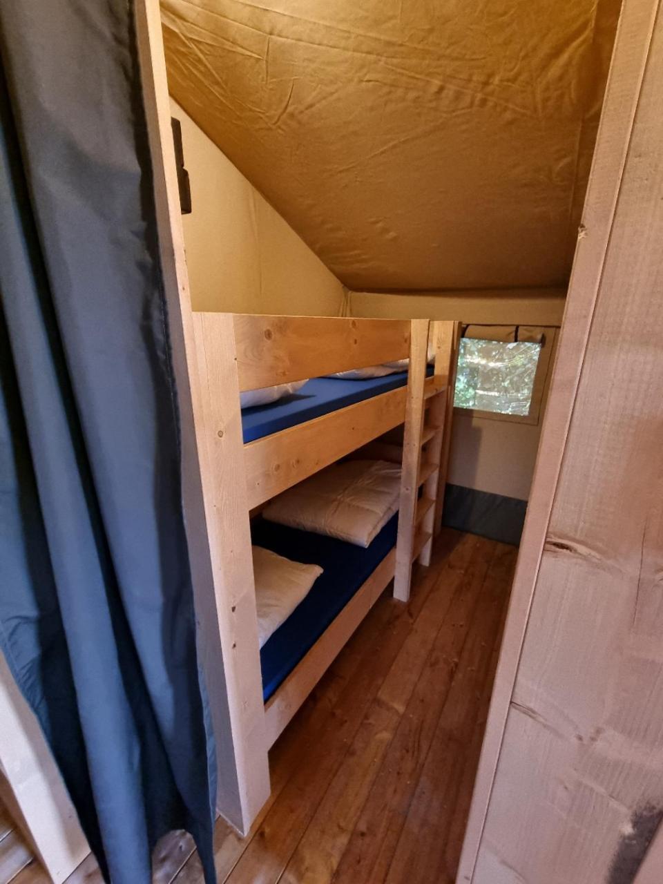 Camping De Tulpenweide Breezand エクステリア 写真