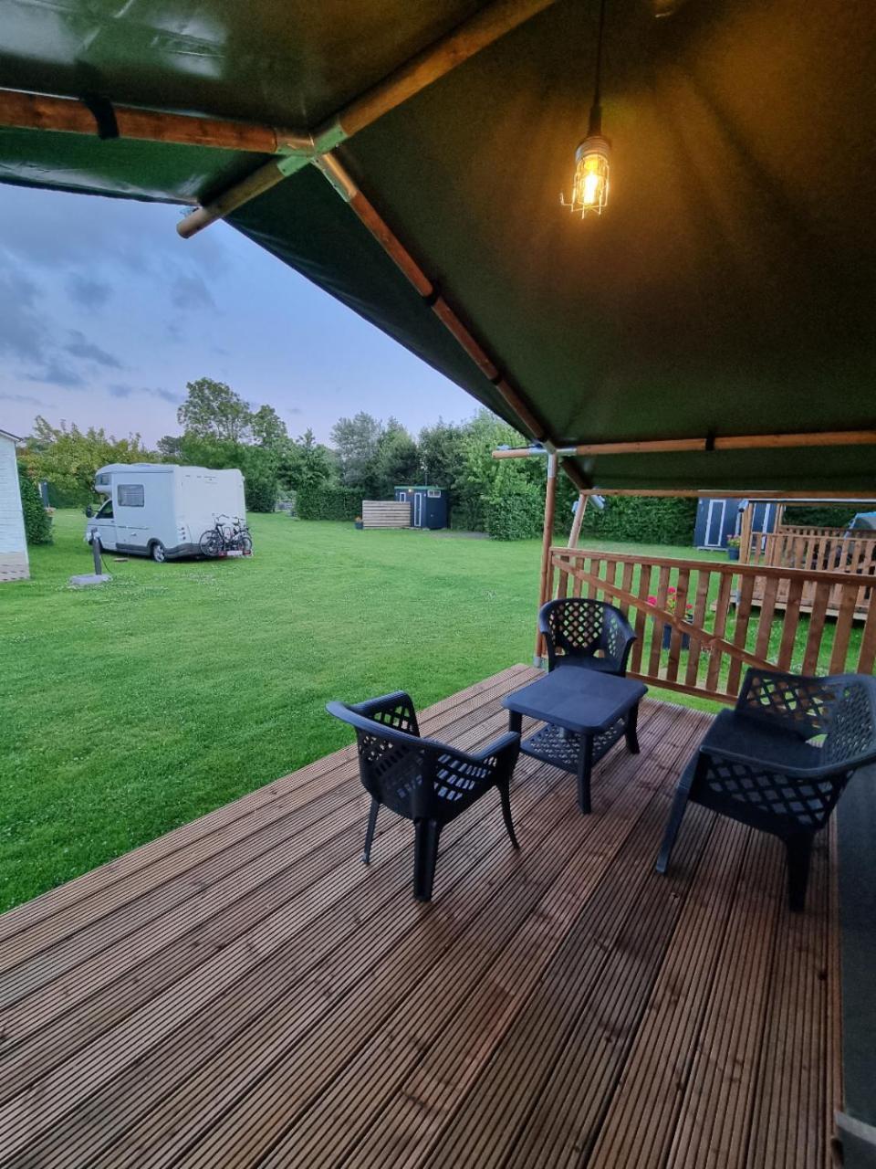 Camping De Tulpenweide Breezand 部屋 写真