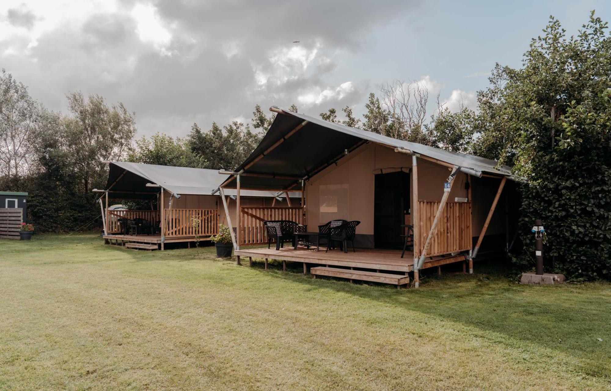 Camping De Tulpenweide Breezand 部屋 写真
